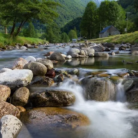 Хостел De L'escolan *